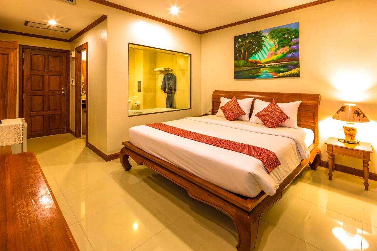 Patong Heaven Hotell Exteriör bild
