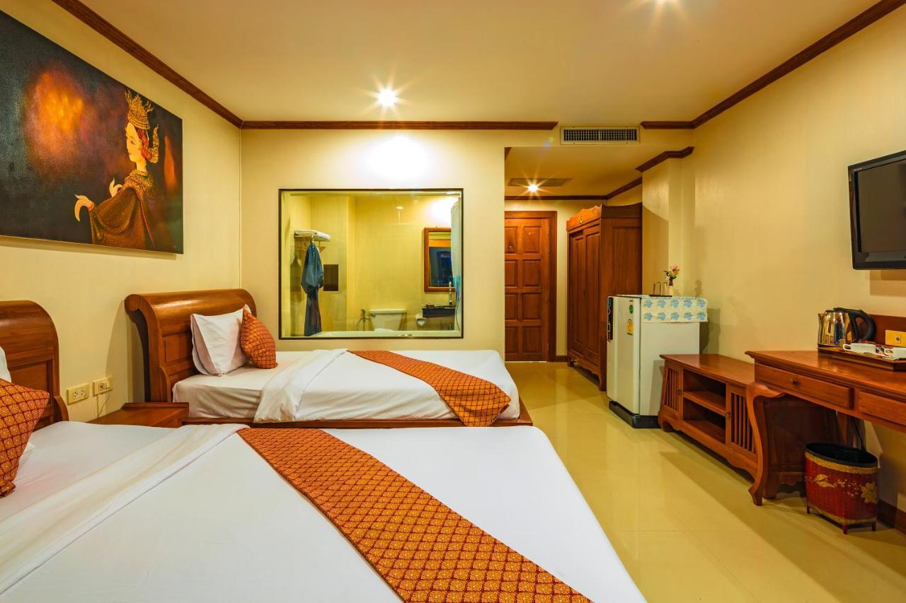 Patong Heaven Hotell Exteriör bild