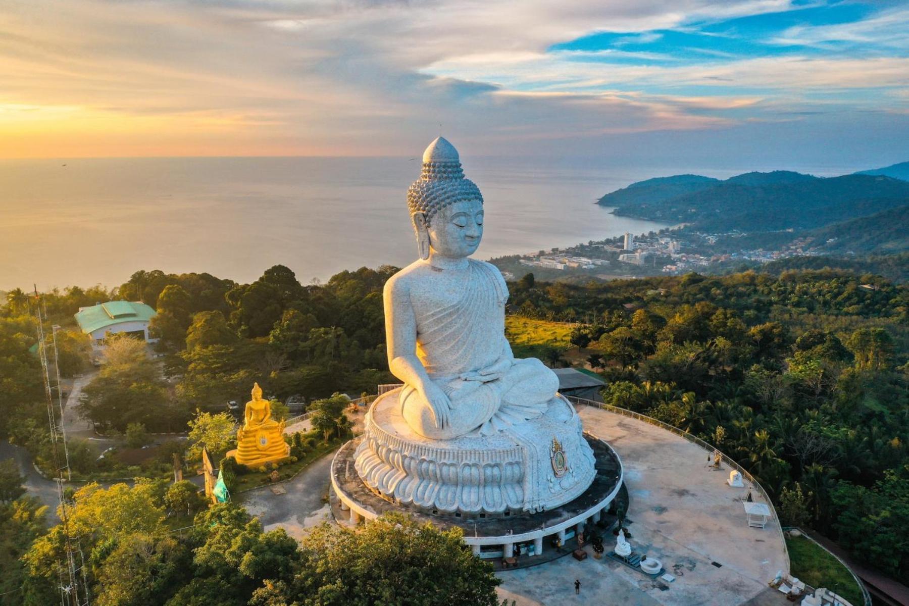 Patong Heaven Hotell Exteriör bild